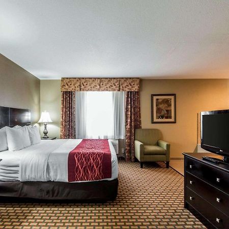 Comfort Inn & Suites Kansas City Downtown Ngoại thất bức ảnh
