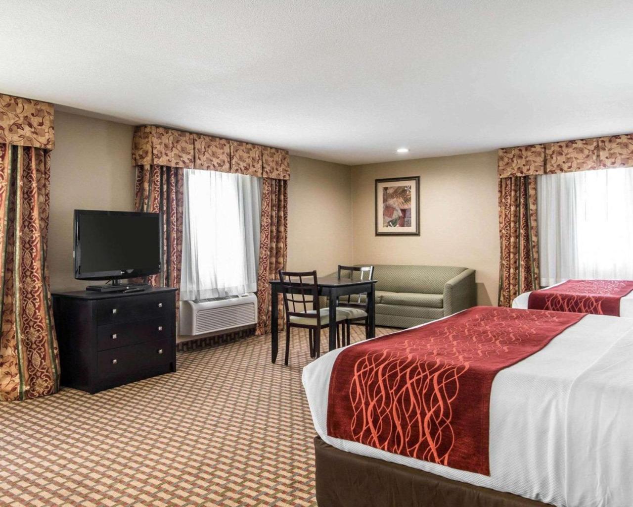 Comfort Inn & Suites Kansas City Downtown Ngoại thất bức ảnh