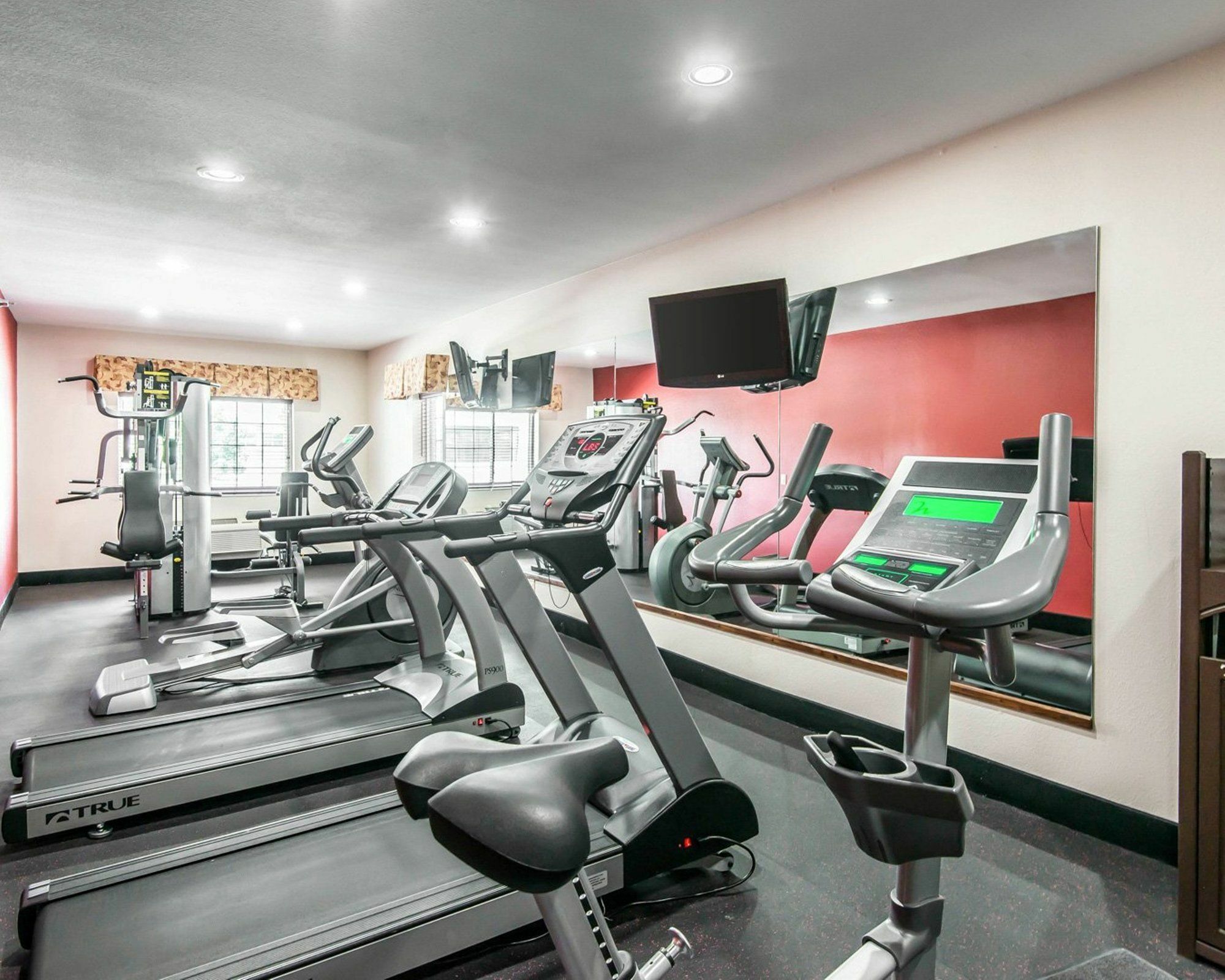 Comfort Inn & Suites Kansas City Downtown Ngoại thất bức ảnh